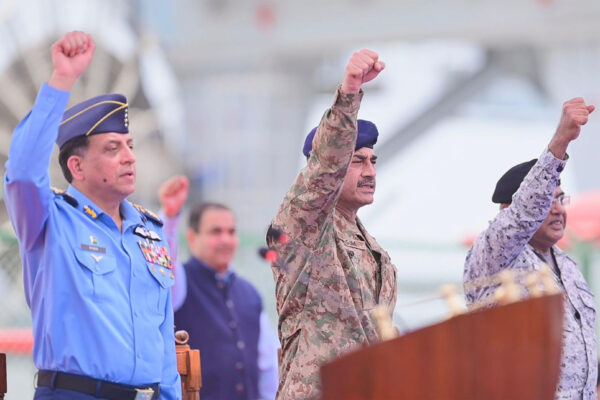 (L to R) Air Chief Marshal Zaheer Ahmed Baber Sidhu, Field Marshal Syed Asim Munir, Chief of the Naval Staff Admiral Naveed Ashraf