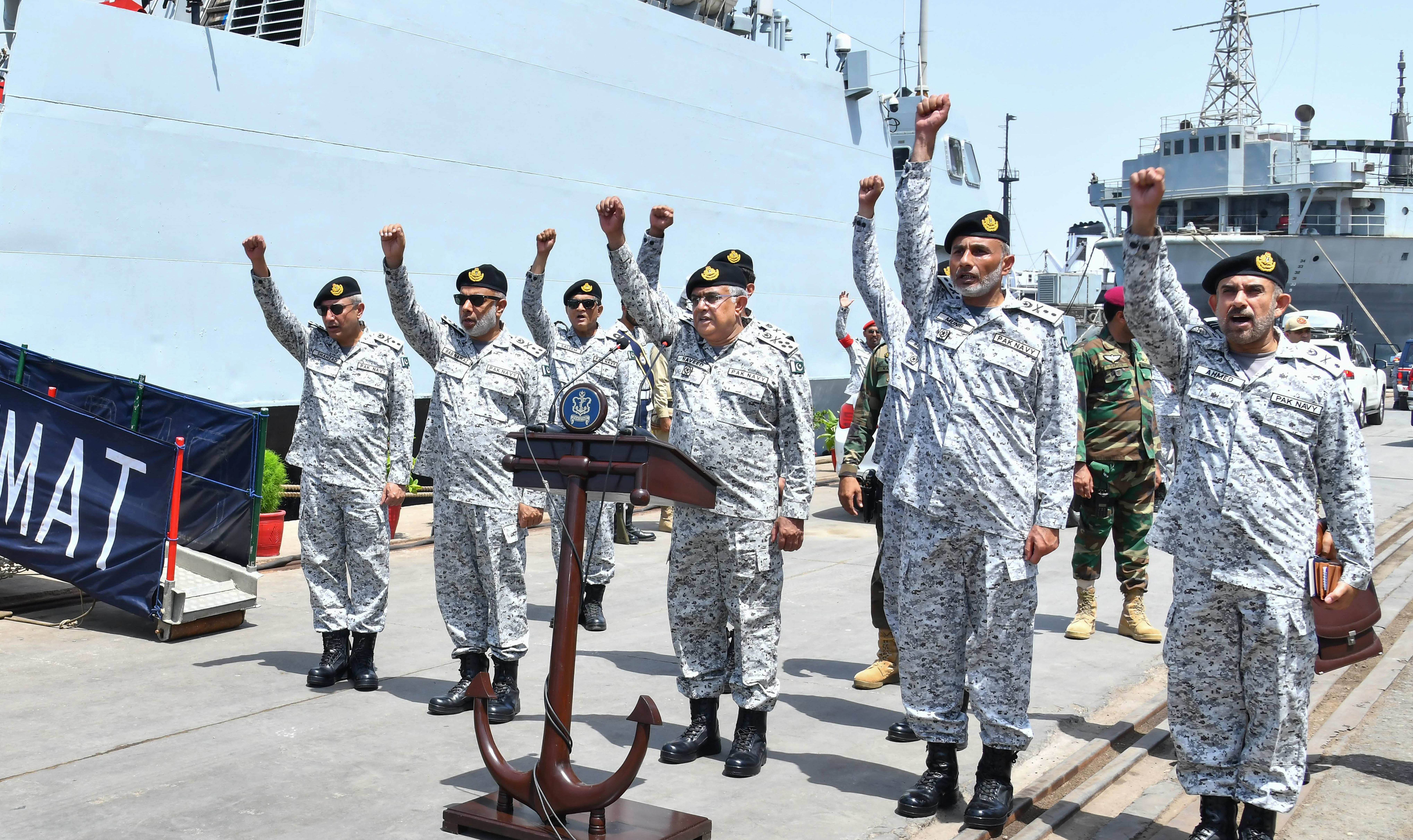 Admiral Naveed Ashraf, Chief of the Naval Staff (CNS) of Pakistan, interacting with the troops
